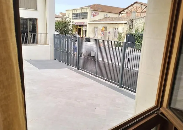 Harmonia, Apartament *